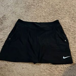 Women’s Nike Golf skirt